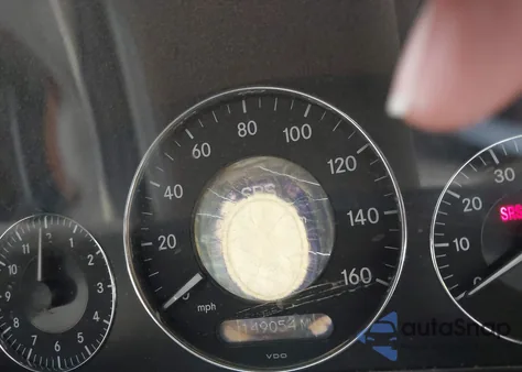 2004 Mercedes-Benz Clk 320 from USA, damaged, VIN WDBTJ65J44F101185